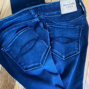 Brand new Abercrombie & Fitch jeans